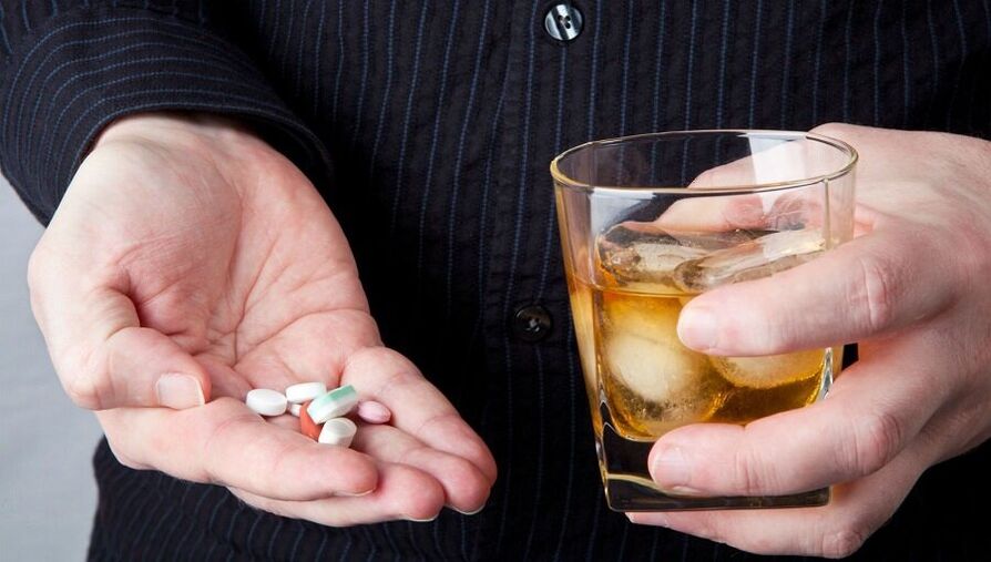 compatibility of antibiotic and alcohol intake
