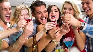 the pros and cons of alcoholic beverages